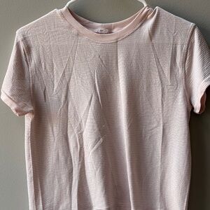 Lot of 5 Lululemon tshirts